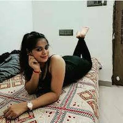 Jasmin Khan 